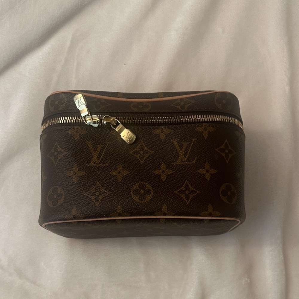 Louis Vuitton Nice Mini Vanity Case